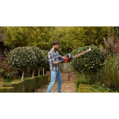 13. Black & Decker BEHTS451 Electric Hedge Trimmer Twin Blade 550W 2.65kg