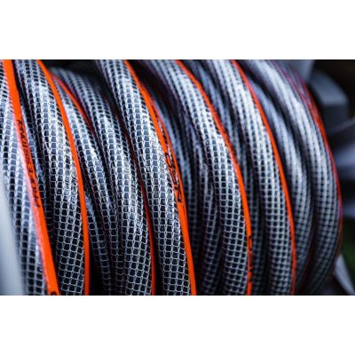 4. NEO tools 15-845 garden hose
