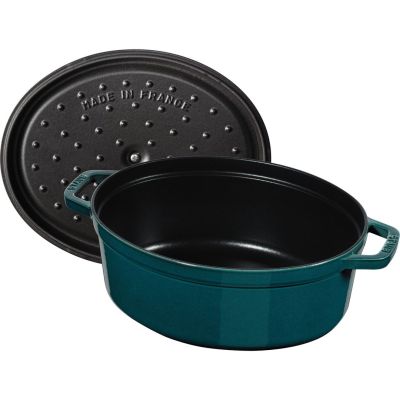 3. STAUB 40510-598-0 Oval Cast Iron Pot – Marine Blue, 5.5 ltr