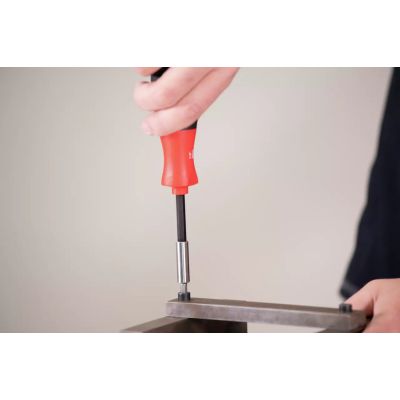 2. Magnetic screwdriver with LiftUp 25 bit magazine, assorted