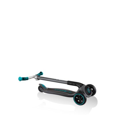 7. Globber Master Prime 3-Wheel Scooter / Black - Teal 664-105