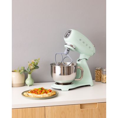 18. Smeg SMF05PBEU Stand Mixer 1000W Blue