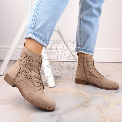 3. S.Barski W OLI244 beige suede ankle boots