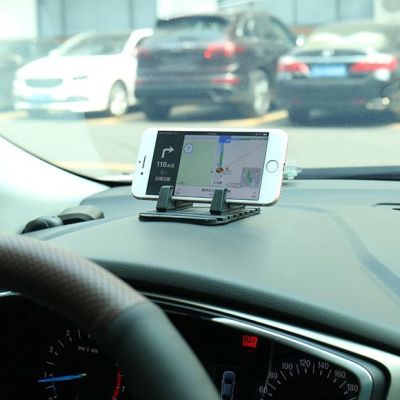 7. Universal car holder silicone phone stand nano pad black