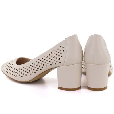 4. Beige openwork pumps with a block heel, Sergio Leone PB848