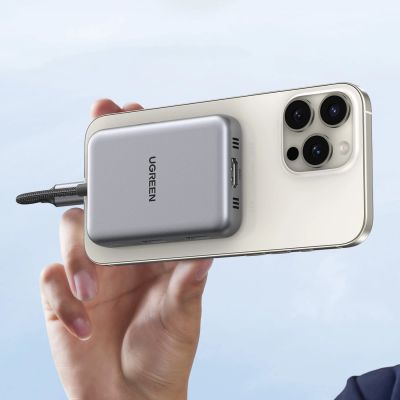 6. Ugreen USB-C 7in1 HDMI Hub USB-C USB-A SD/TF - Gray