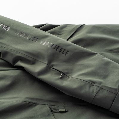 12. Iguana Lotho M jacket 92800439317 