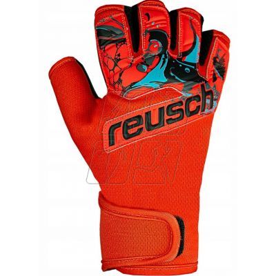 2. Gloves Reusch Futsal Grip M 53 70 320 3333