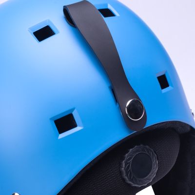 7. Iguana Galin JR 92800620741 helmet
