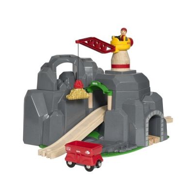 BRIO 33889 Crane and Mountain Tunnel p2