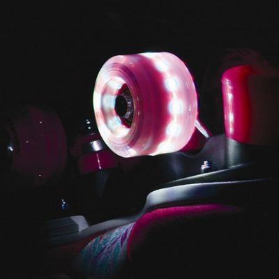 3. TEMPISH Flashing Quad PU 54x32 85A Wheels
