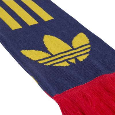 2. adidas Arsenal London Scarf KS9409