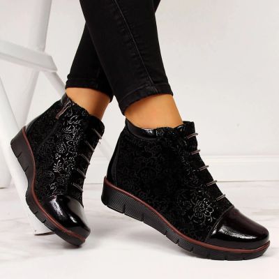 19. Women’s black insulated leather ankle boots with print, Filippo