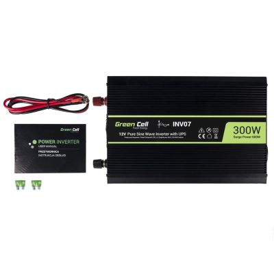 2. GREEN CELL INV07 INVERTER 12V-230V 300W/600W PURE SINE WAVE