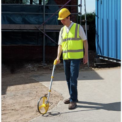 3. Stanley 1-77-174 measuring wheel 2.3 kg