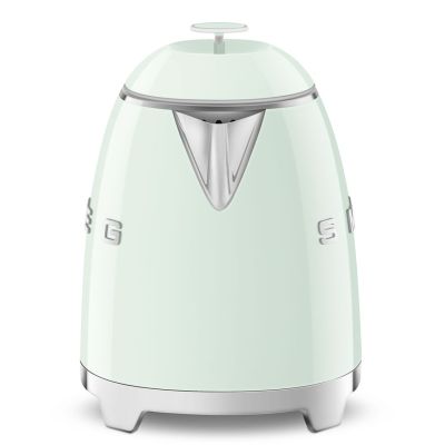 30. SMEG kettle model KLF05PGEU mini 0.8L pastelgreen