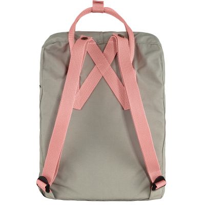 4. Fjällräven Kånken backpack F23510-021-312