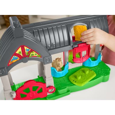 5. Fisher-Price Little People HWR84 Kids Figure