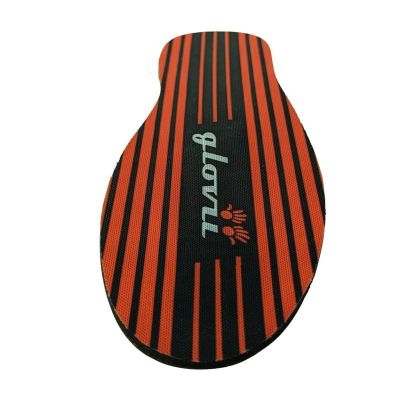 25. GLOVII HEATED, APP-CONTROLLED SKI INSERTS, BATTERIES INCLUDED WITH GW4U SKI BOOT HOLDER