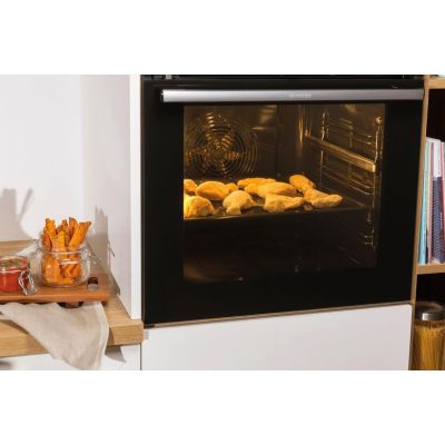 8. GORENJE BPSA6747A08BG Oven