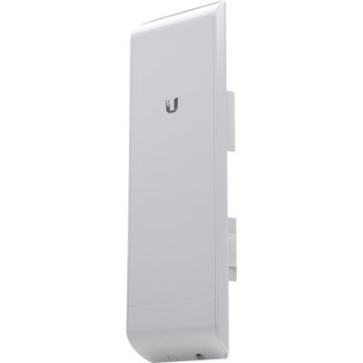 14. UISP Wireless airMAX 2.4 GHz Ubiquiti airMAX NanoStation M2