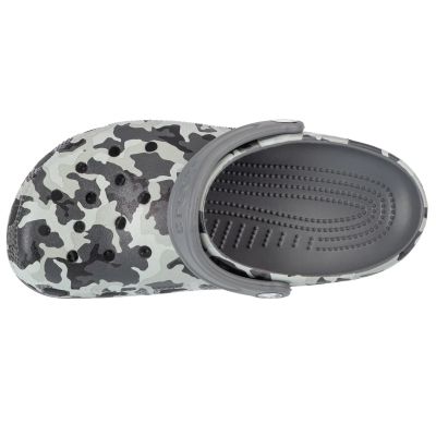 3. Crocs Classic Spray Camo Kids Clog Jr 207594-097 flip-flops
