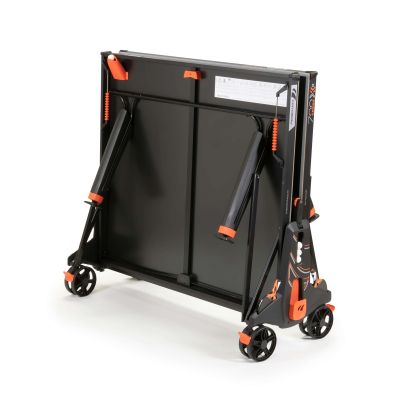 17. Cornilleau 700x outdoor table tennis table