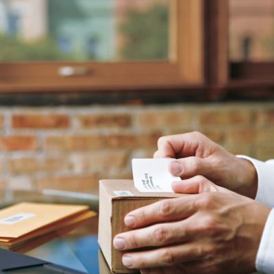 16. DYMO LW - Shipping/Name Badge Labels - 102 x 59 mm - S0947420