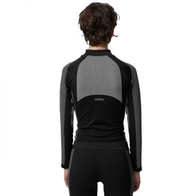 2. Outhorn F097 W OTHAW23USEAF097 20S Thermal T-shirt