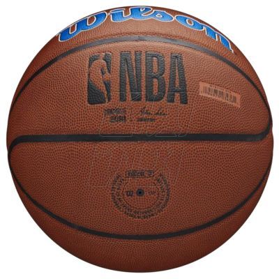 4. Wilson Team Alliance New York Knicks Ball WTB3100XBNYK