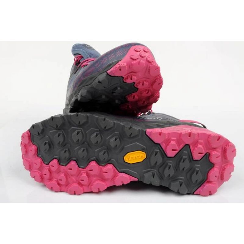 11. Aku Flyrock GTX W 697514 trekking shoes