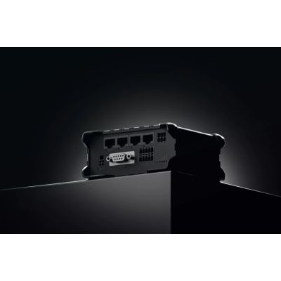 6. Teltonika Networks RUT976 (Global) 5G router