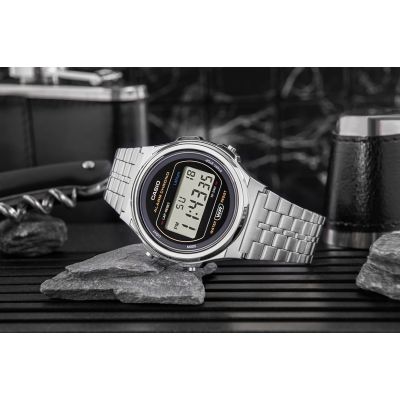 11. Women's watch CASIO A171WE-1AEF + BOX