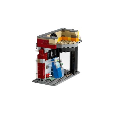 7. LEGO MARVEL SUPER HEROES 76311 Miles Morales vs. Spot