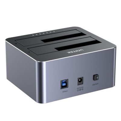 9. UNITEK 2X SATA 2.5"/3.5" USB 5GBPS HDD CLONING STATION