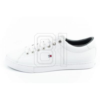 2. Tommy Hilfiger Essential M shoes FM0FM02157100