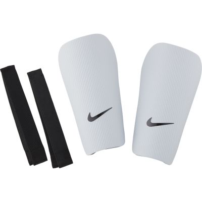 2. Nike J Guard-CE SP2162 100 Football Shin Guards