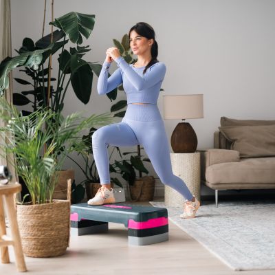 15. HMS aerobics step model AS002 in pink/gray
