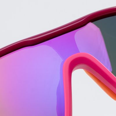 4. Radvik Gytha Glasses 92800595457