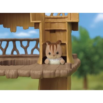 7. Sylvanian Families Unique Treehouse 05450