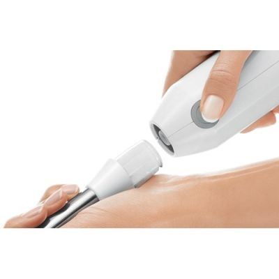 4. BOSCH MSM66110 hand blender (600W; white, gray)