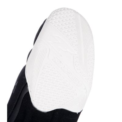 6. TEMPISH Elite Pro Goalkeeper Boots