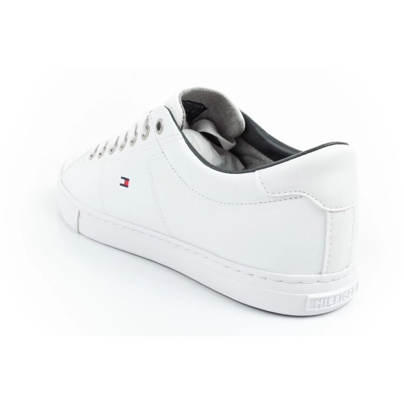14. Tommy Hilfiger Essential M shoes FM0FM02157100