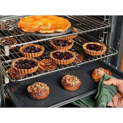 9. Electrolux EOF6P76BZ SurroundCook 700 72 l electric oven | pyrolysis | thermoprobe | convection | black
