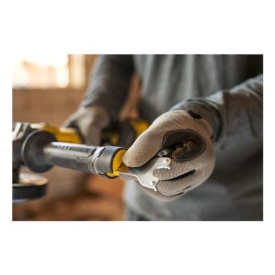 9. Stanley SFMCG710M1T-QW Angle Grinder 12.5 cm 8500 RPM 800 W 1.84 kg