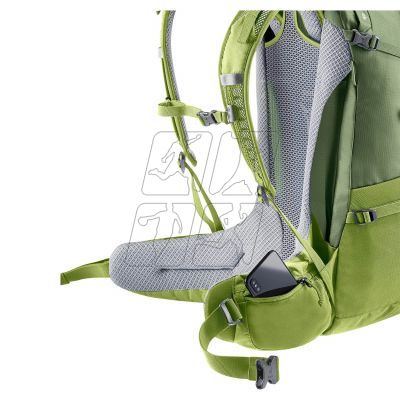 7. Deuter Futura 27L Backpack 3400321-2289