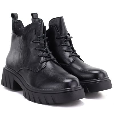 4. Women's leather ankle boots on a black platform M.Daszyński SFY2502-11ac