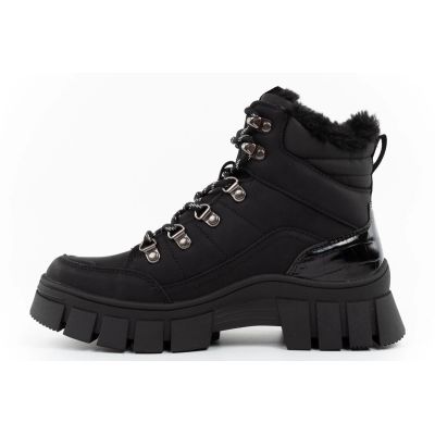 2. Lee Cooper Women’s Winter Boots, Black Insulated Ankle Boots