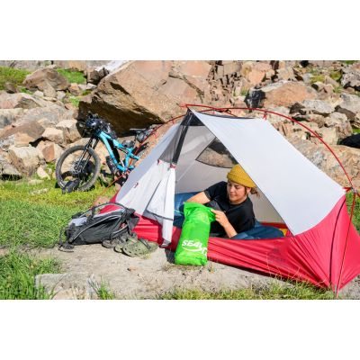 7. MSR Hubba Hubba Bikepack 1 person Green, Red, White Triangle Tent