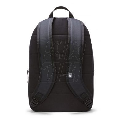 10. Nike Heritage Backpack DC4244 010